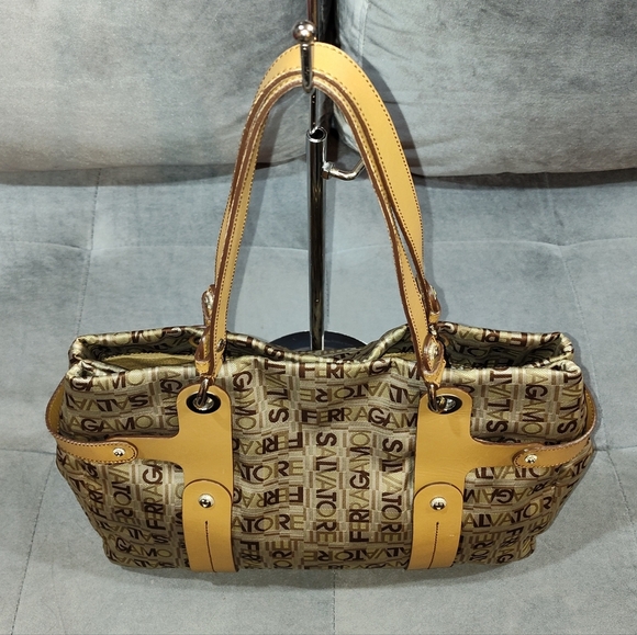 SALVATORE FERRAGAMO SIGARO MONOGRAM CANVAS WITH TAN LEATHER TOTE / SHOULDER BAG - Picture 8 of 16